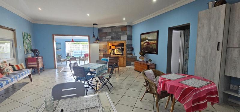 7 Bedroom Property for Sale in Country Club Western Cape